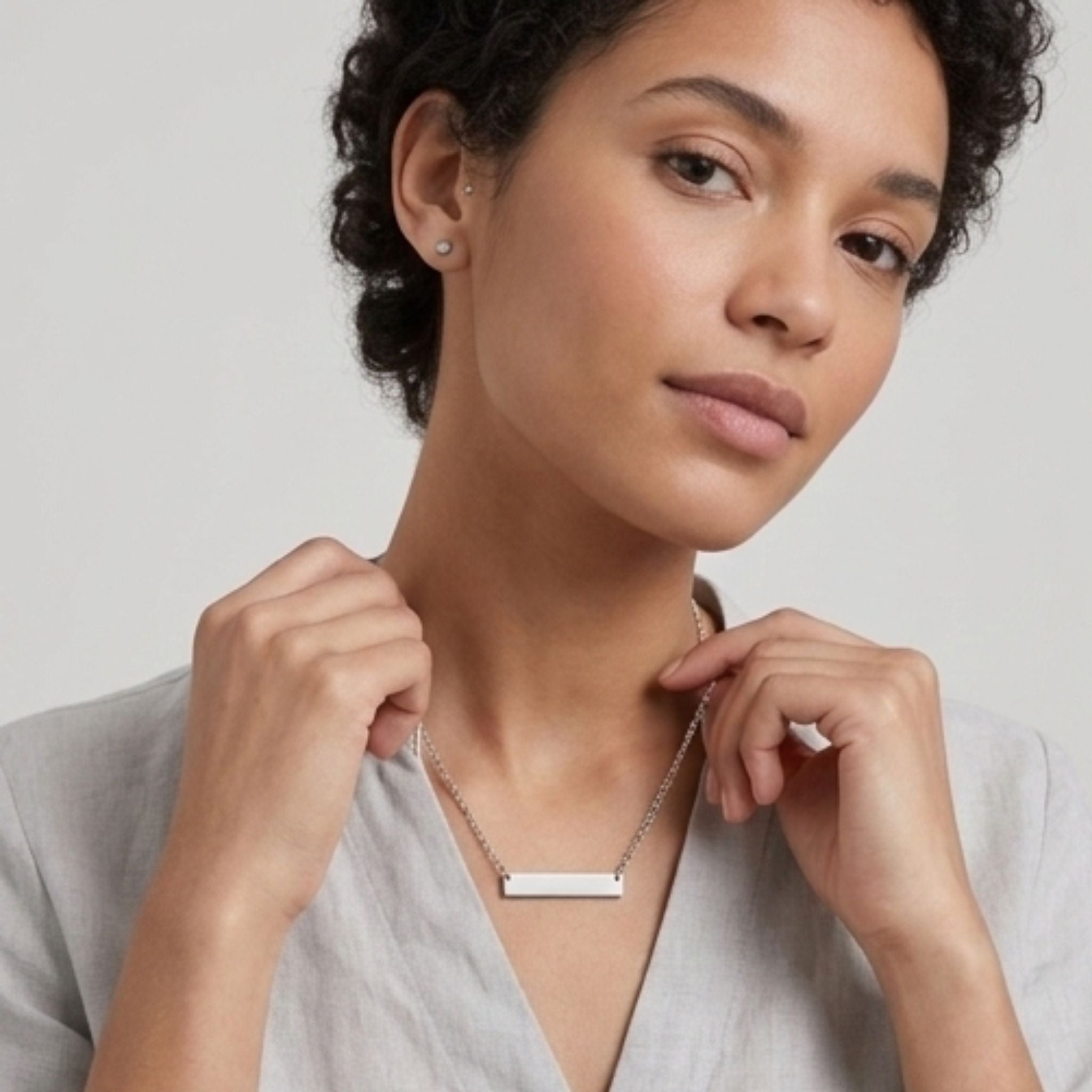 Personalisierbare Memory Kette in Silber - wasserfest, hypoallergen, hautfreundlich und langlebig, hochwertiger Modeschmuck.