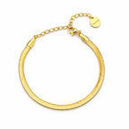 Liquid Flow Snake Armband – elegantes goldfarbenes Schlangenarmband mit flachem Design und Verlängerungskette, Selnaura Schmuck