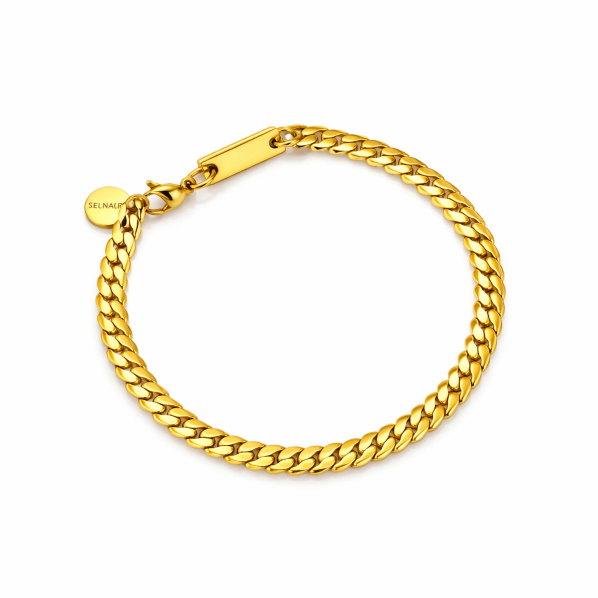 Goldenes Urban Chain Armband mit markanter Panzerkette, minimalistisches Design, moderner Schmuck auf weißem Hintergrund