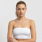 Golden Bloom Clover Kette am Model - Wasserfest - hyperallergen - kein abfärben