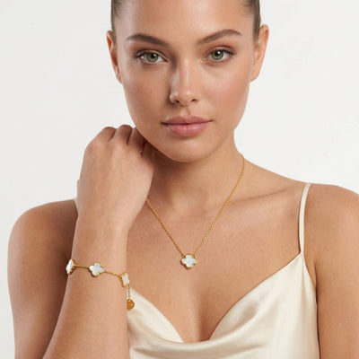 Eternal Bloom Clover Kette