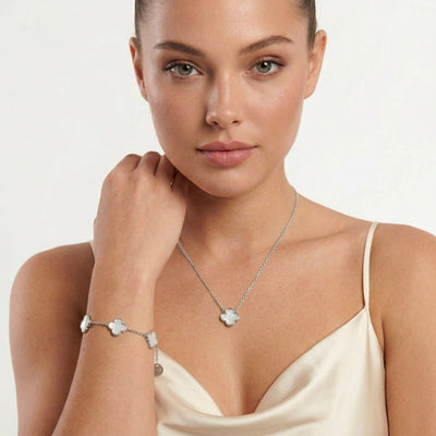 Lunar Charm Clover Armband