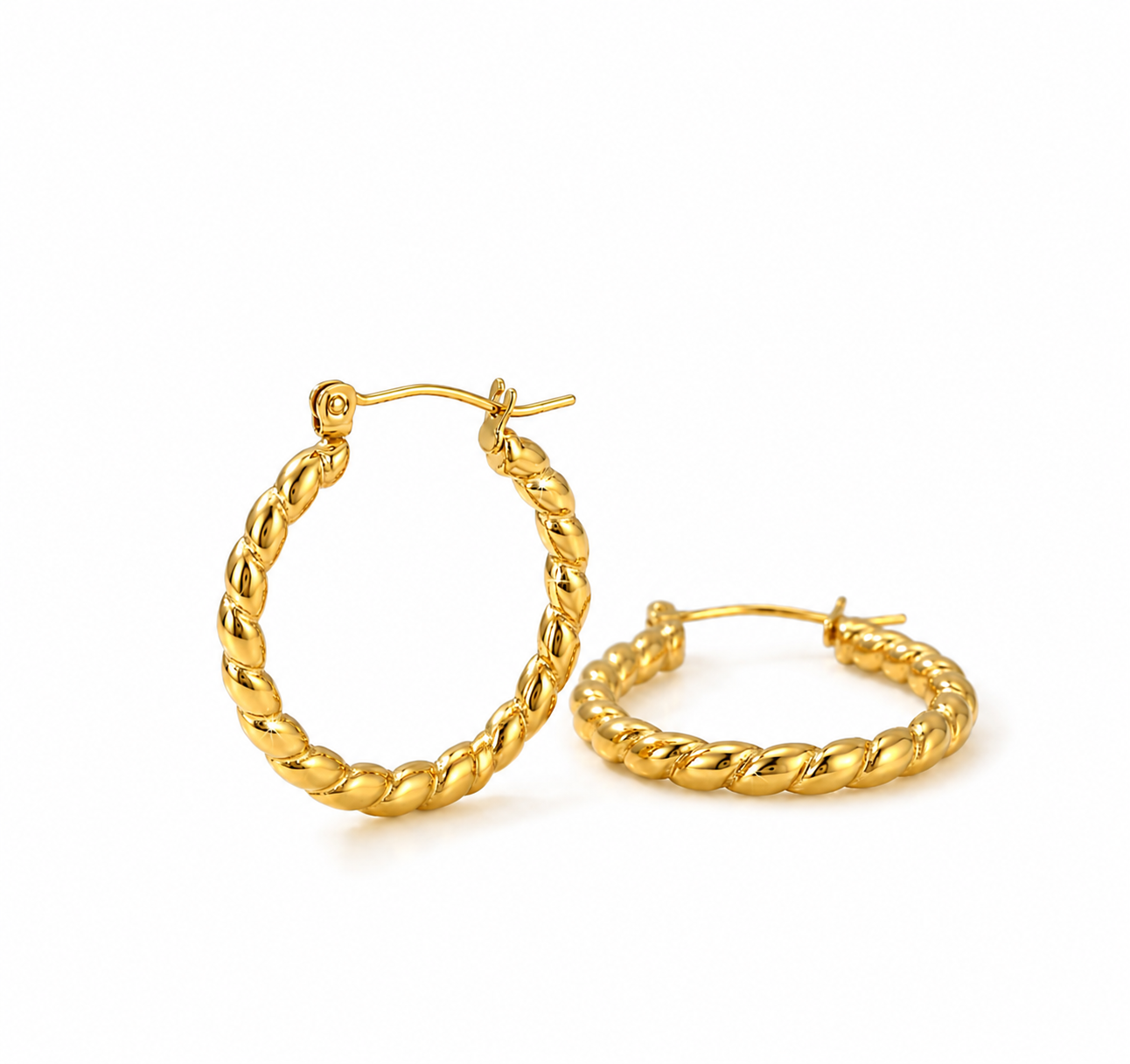 Twist Ohrringe Gold aus 18K vergoldetem Edelstahl mit gedrehtem Creolen Design